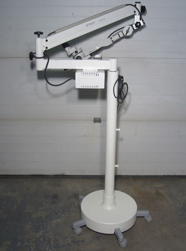 LEICA/WILD M300 DENTAL/SURGICAL MICROSCOPE F=250MM W/ STAND & LIGHT